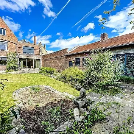 Maison Clarys - A Cosy Mansion * Veurne